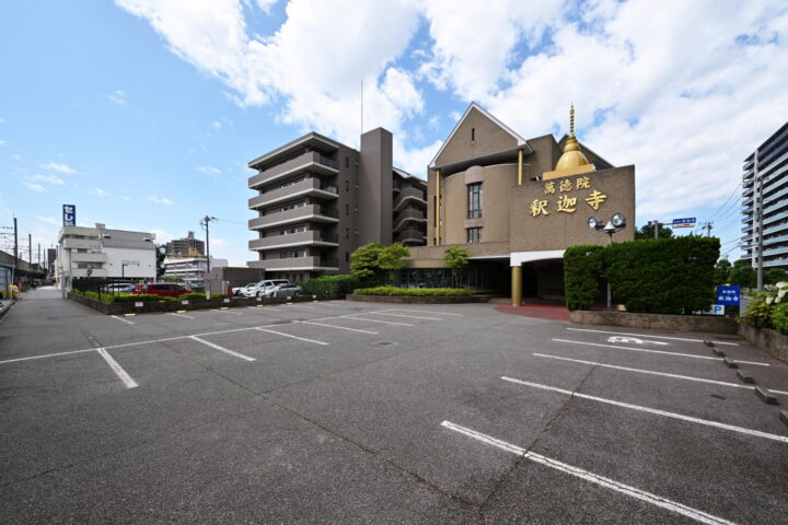 駐車場30台分完備